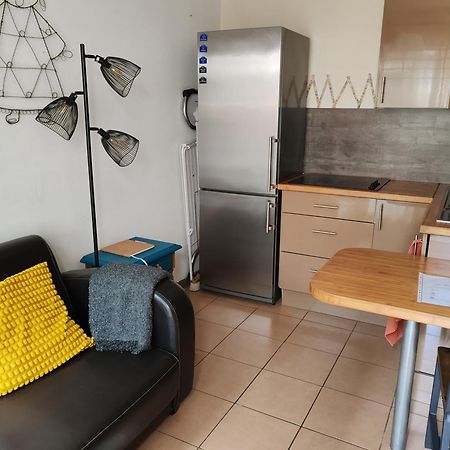 Appartement T2 Sur Cour Nantaise Резе Экстерьер фото